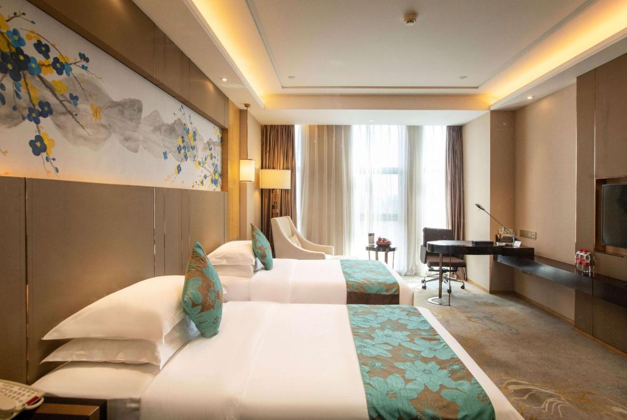 Ramada Yiyang Taojiang Hotel Luaran gambar