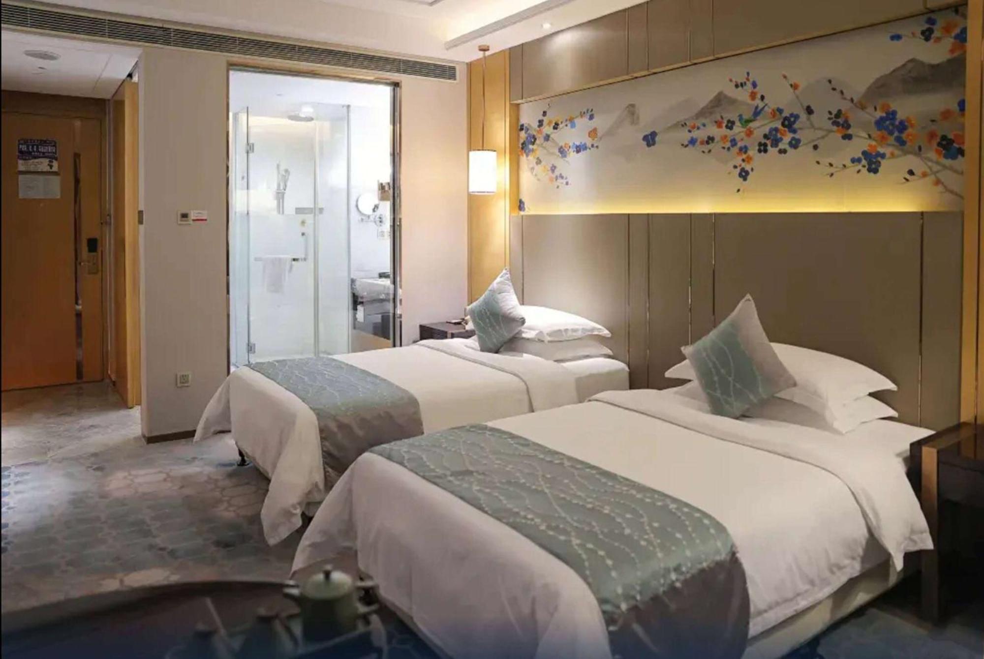 Ramada Yiyang Taojiang Hotel Luaran gambar