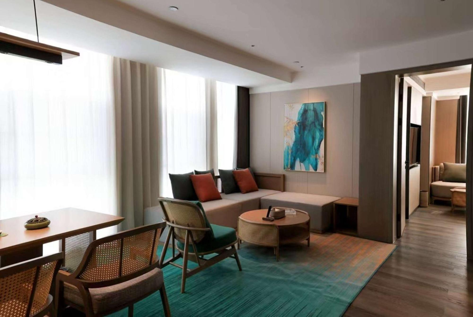 Ramada Yiyang Taojiang Hotel Luaran gambar