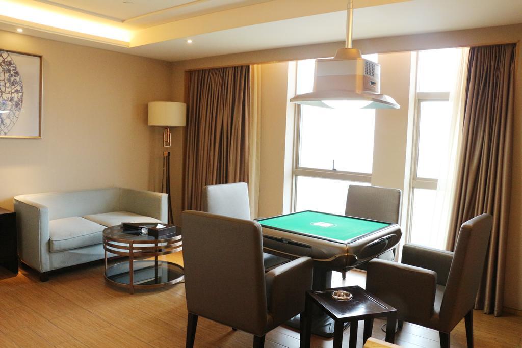 Ramada Yiyang Taojiang Hotel Luaran gambar