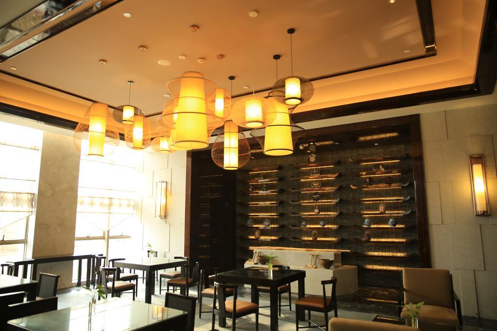 Ramada Yiyang Taojiang Hotel Luaran gambar