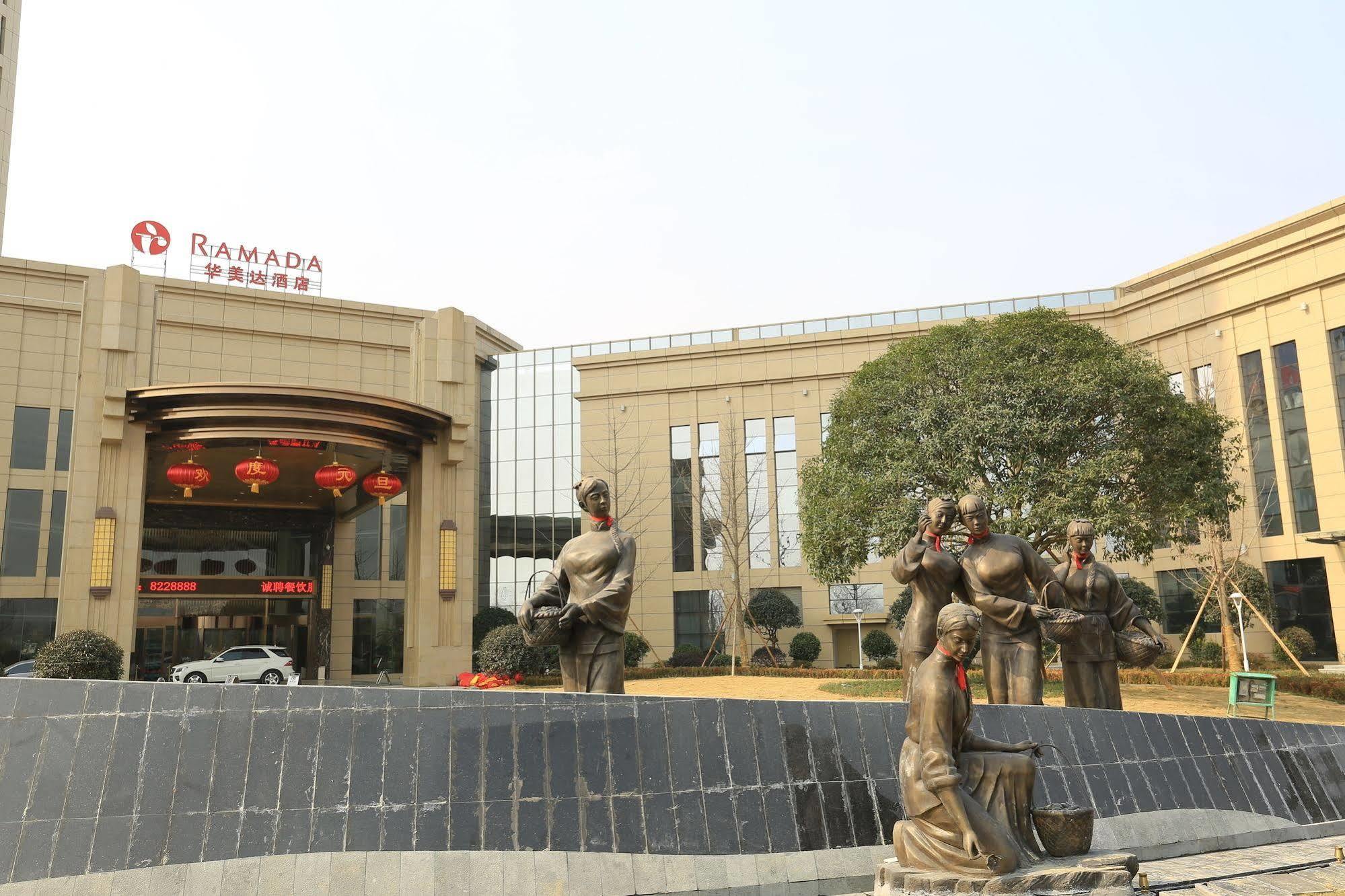 Ramada Yiyang Taojiang Hotel Luaran gambar